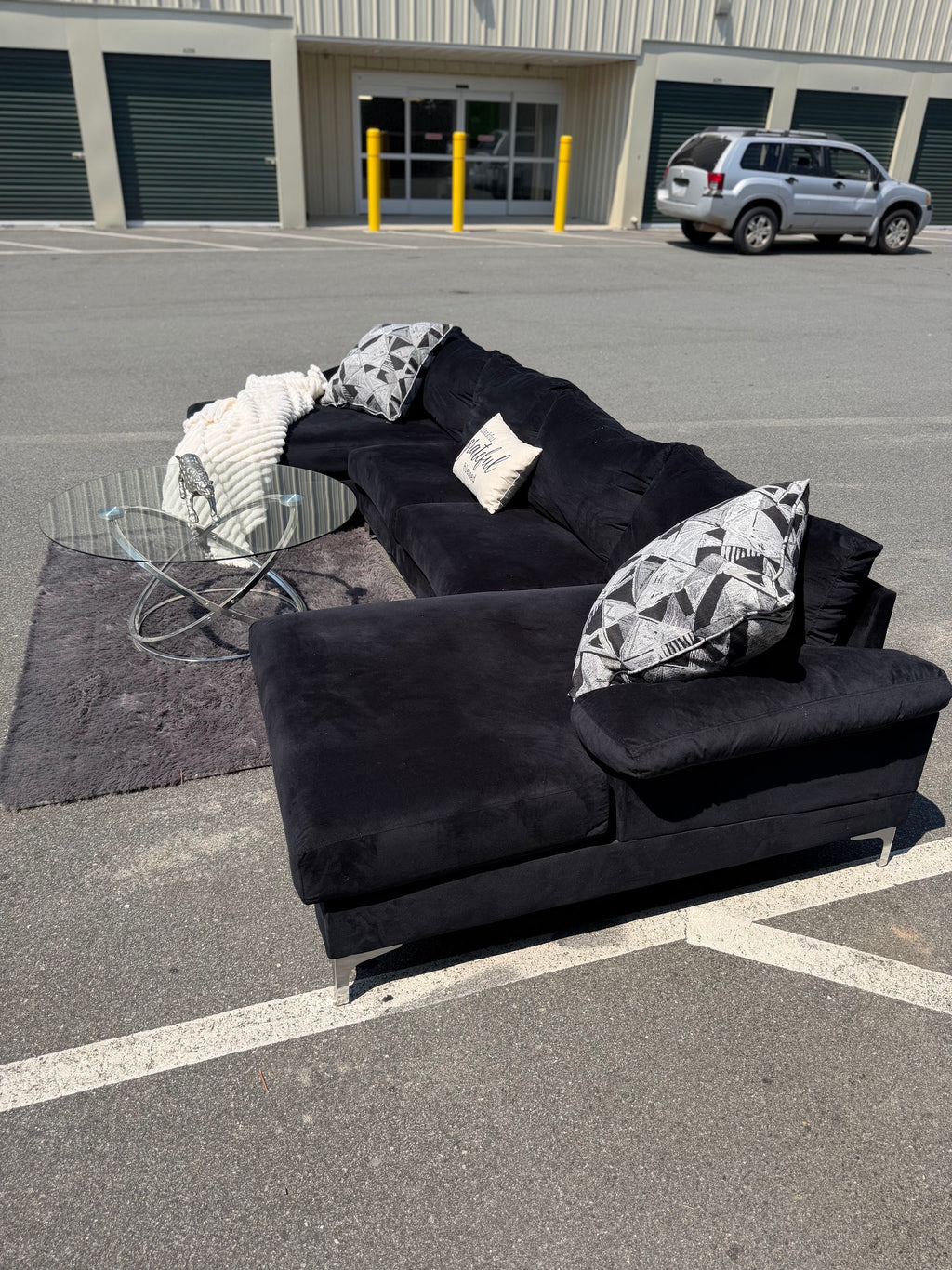 Black U-Shape Sectional, photo 8