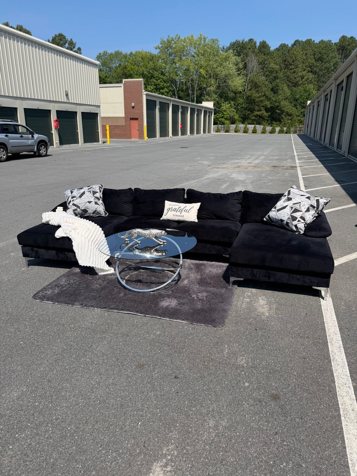 Black U-Shape Sectional, photo 1
