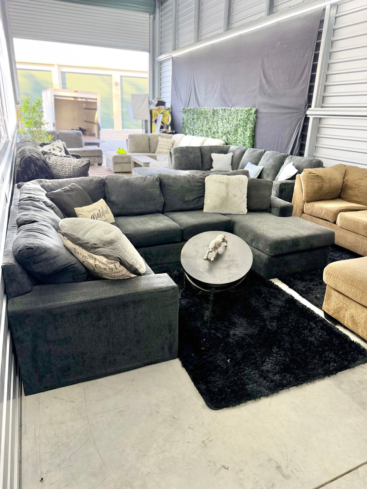 Dark Grey U-Shape Sectional, photo 3