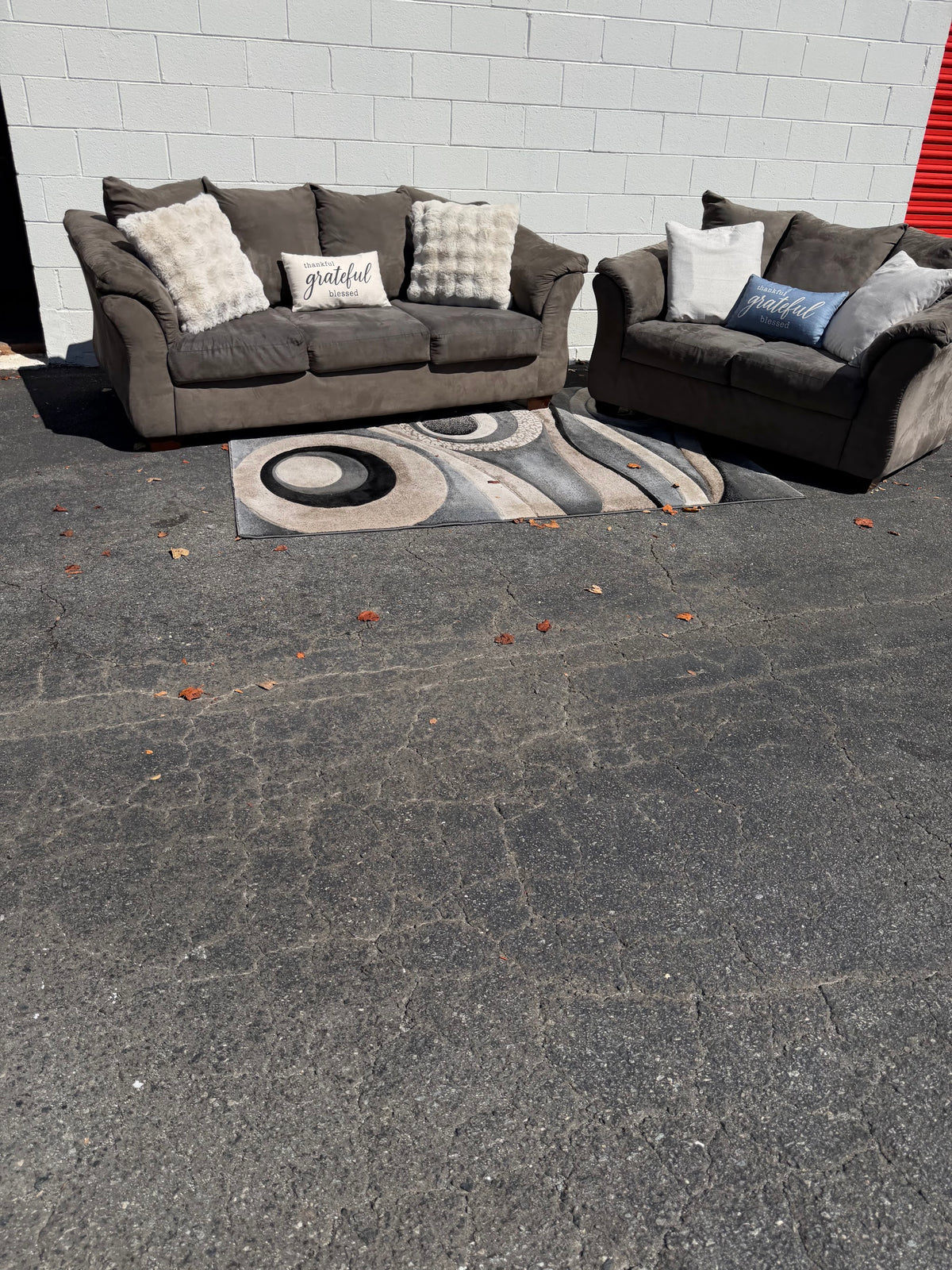 Ashley Darcy Sofa & Loveseat Set, photo 1