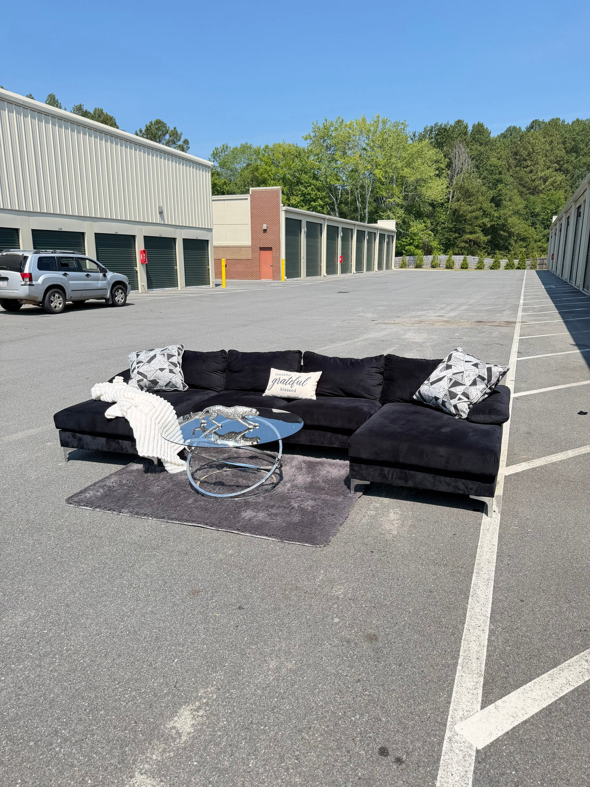 Black U-Shape Sectional, photo 7