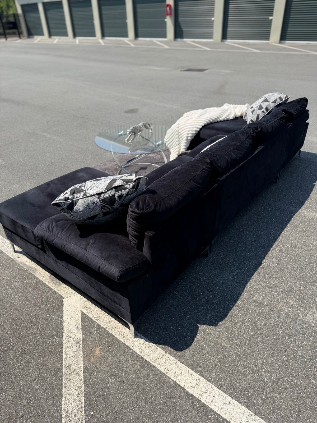 Black U-Shape Sectional, photo 10