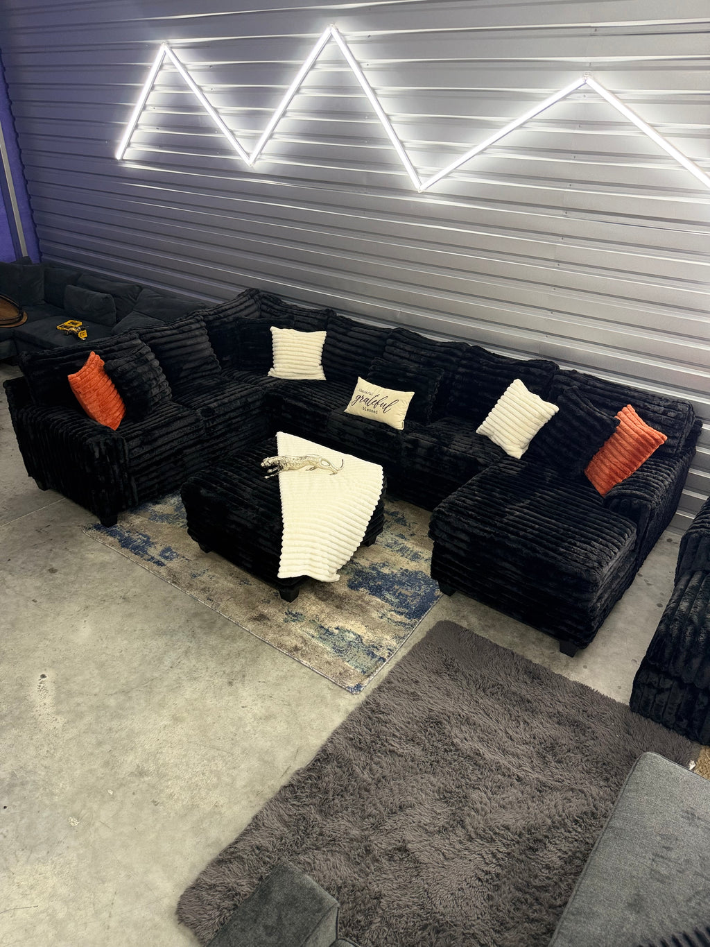 XL corduroy U-shape sectional in Black, full view